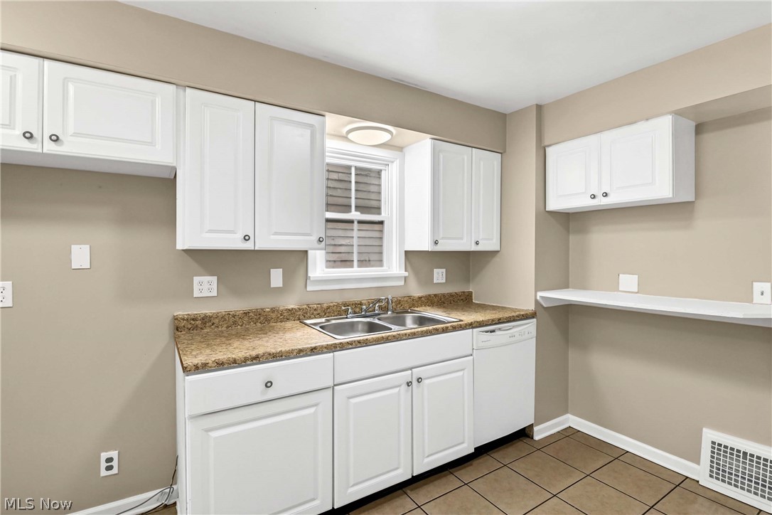 3967 Bluestone Road Cleveland Heights OH 44121