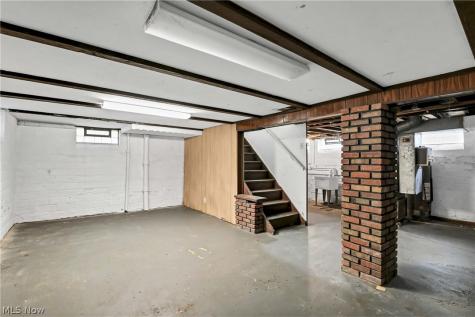 3967 Bluestone Road Cleveland Heights OH 44121