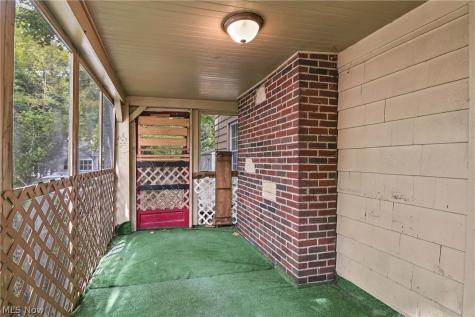 3967 Bluestone Road Cleveland Heights OH 44121