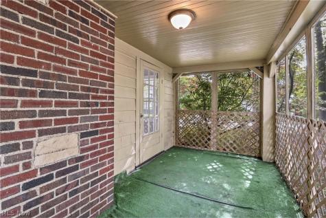 3967 Bluestone Road Cleveland Heights OH 44121