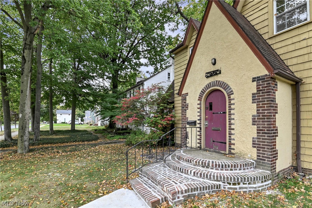 3967 Bluestone Road Cleveland Heights OH 44121
