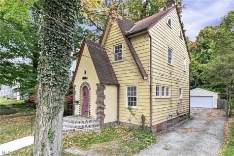 3967 Bluestone Road Cleveland Heights OH 44121