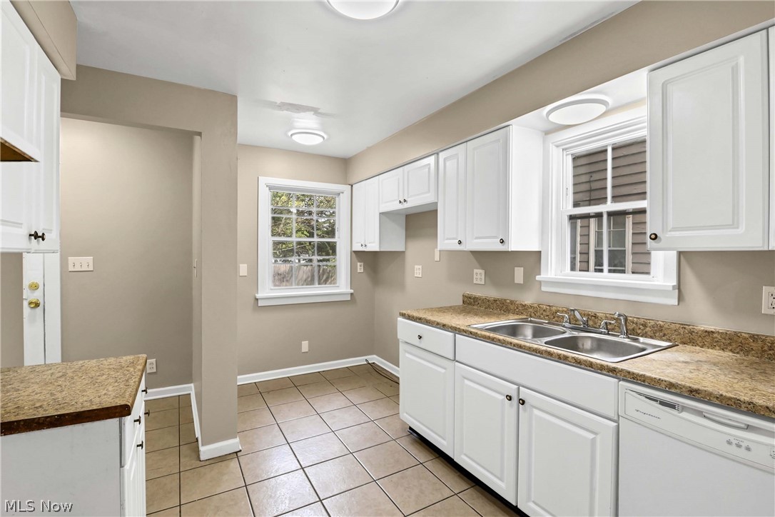 3967 Bluestone Road Cleveland Heights OH 44121