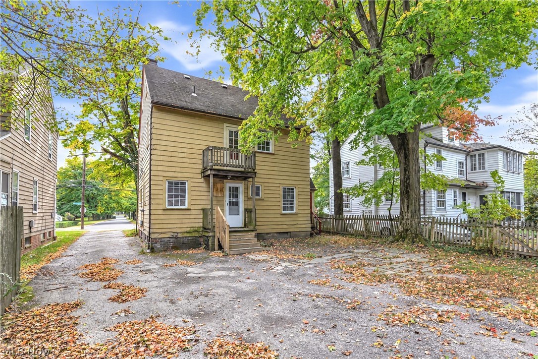 3967 Bluestone Road Cleveland Heights OH 44121