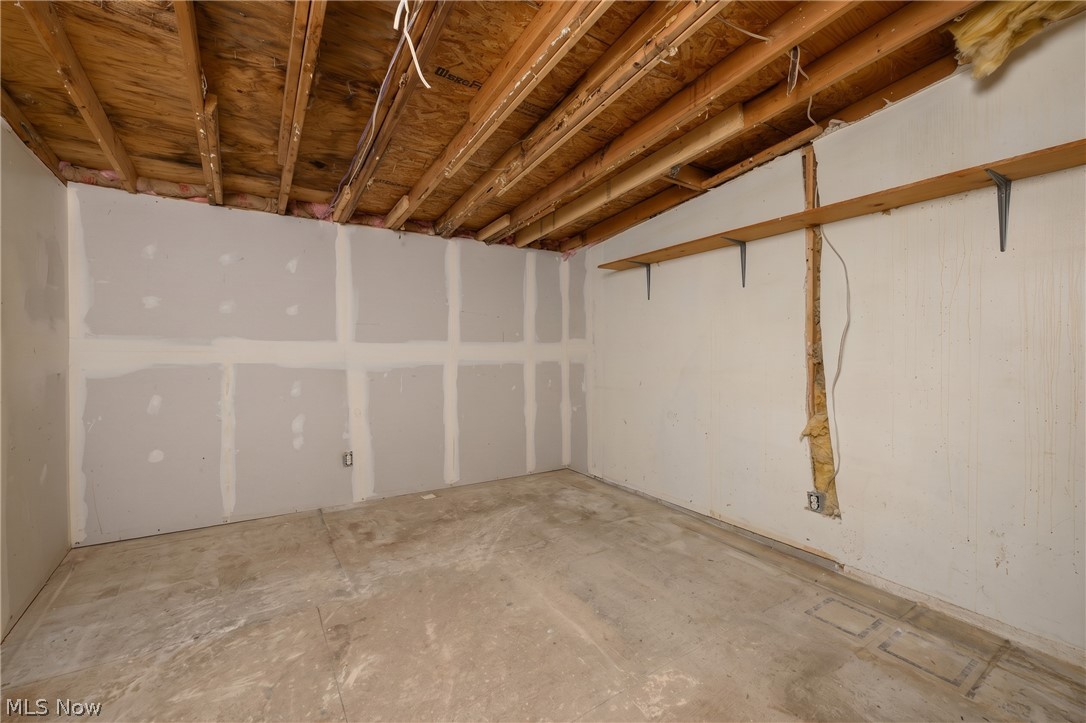 1266 E 102nd Street Cleveland OH 44108