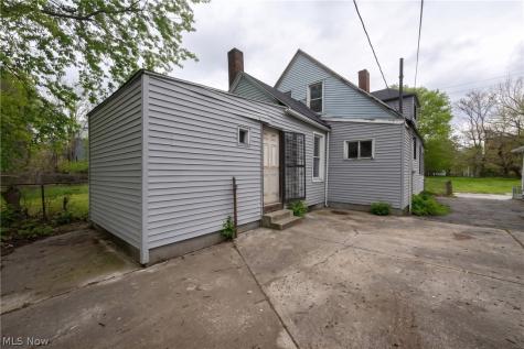 1266 E 102nd Street Cleveland OH 44108