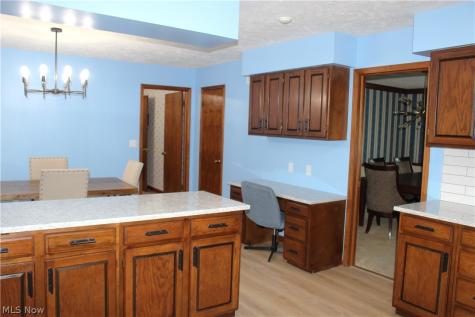 1508 Brookpark Drive Mansfield OH 44906
