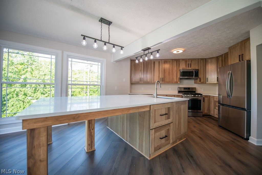 5234 Ribbon Road SW Bowerston OH 44695