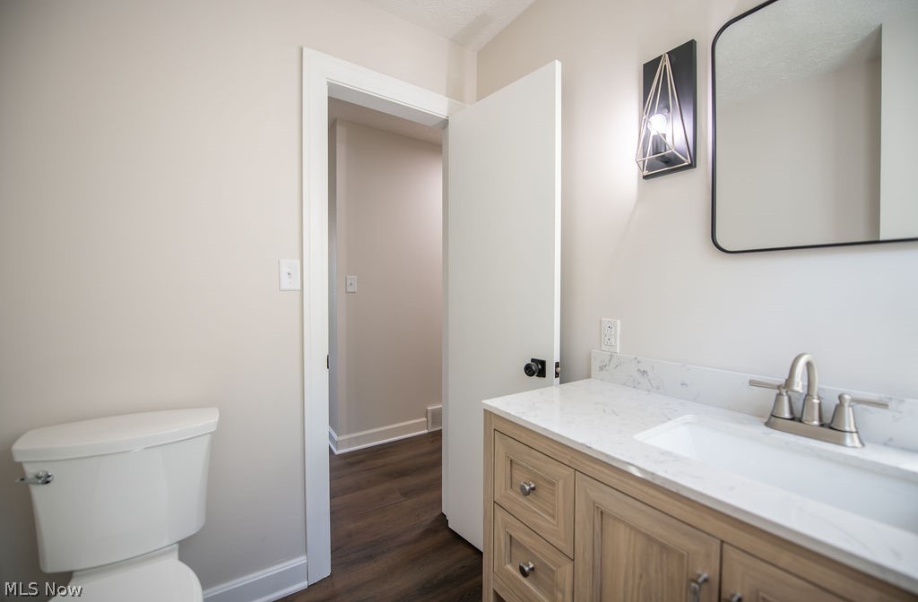 5234 Ribbon Road SW Bowerston OH 44695