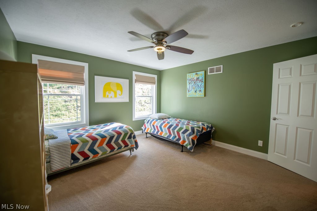 5234 Ribbon Road SW Bowerston OH 44695
