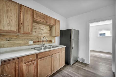 3257 E 140th Street Cleveland OH 44120