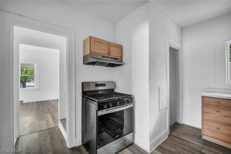3257 E 140th Street Cleveland OH 44120
