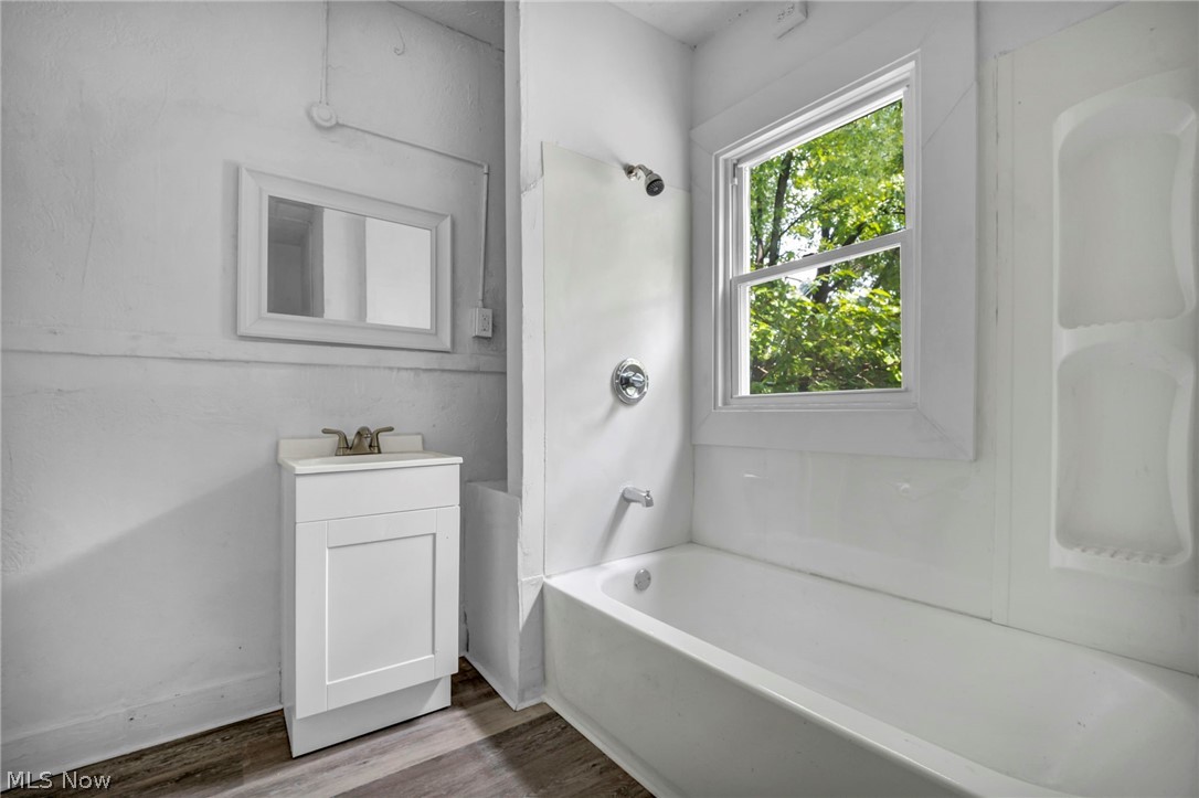 3257 E 140th Street Cleveland OH 44120