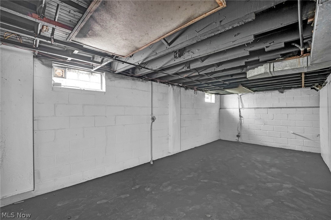 3257 E 140th Street Cleveland OH 44120