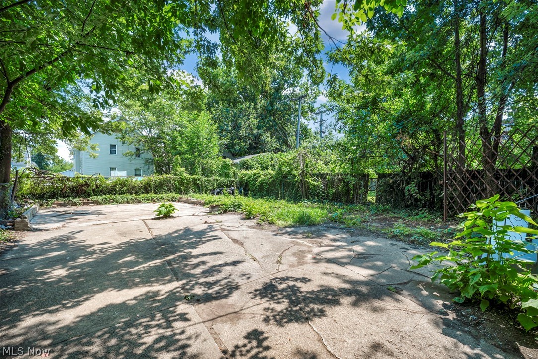 3257 E 140th Street Cleveland OH 44120