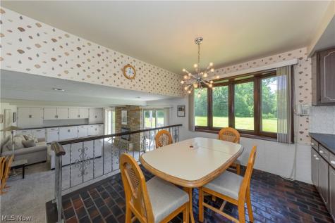 24390 Fairmount Boulevard Beachwood OH 44122