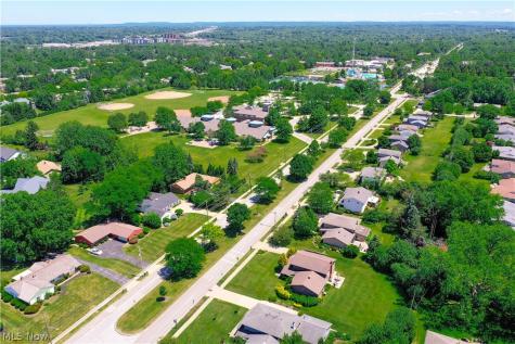 24390 Fairmount Boulevard Beachwood OH 44122