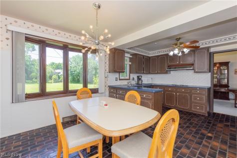 24390 Fairmount Boulevard Beachwood OH 44122