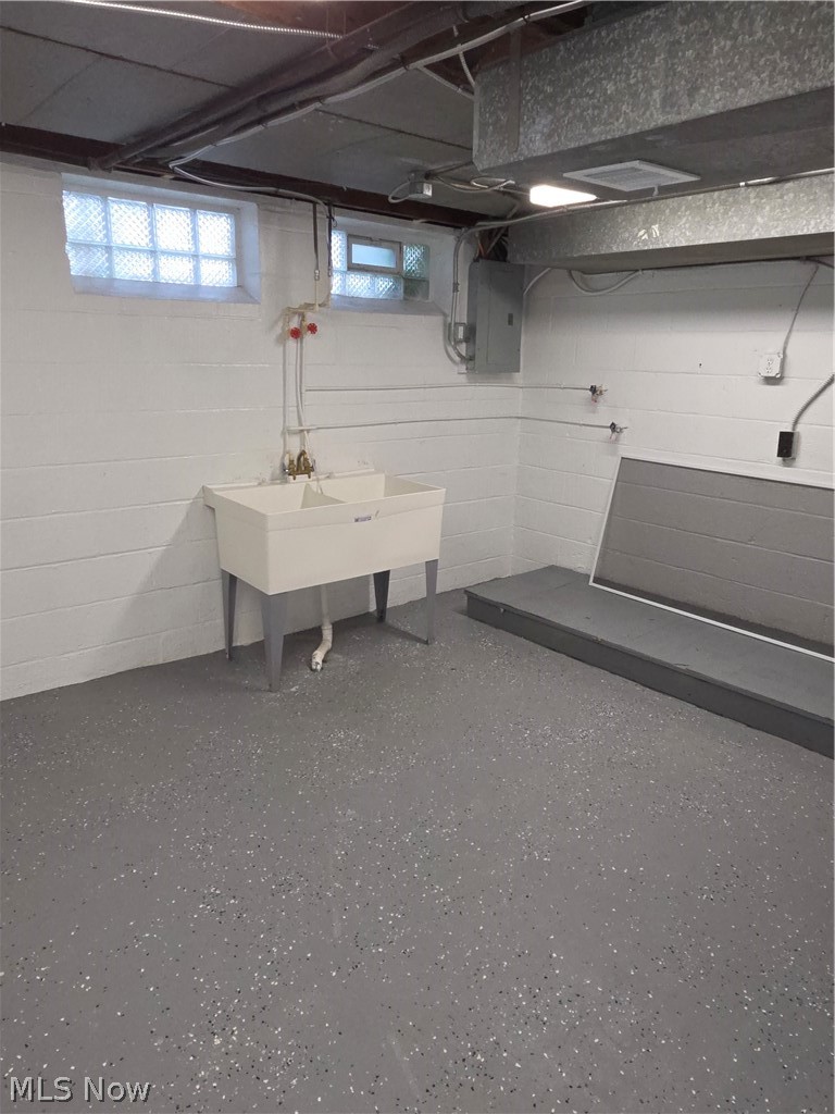 20451 Nicholas Avenue Euclid OH 44123