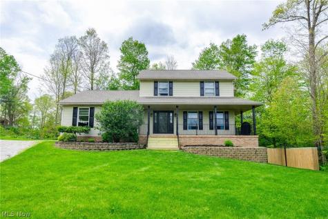 15157 Wynncrest Street SW Navarre OH 44662