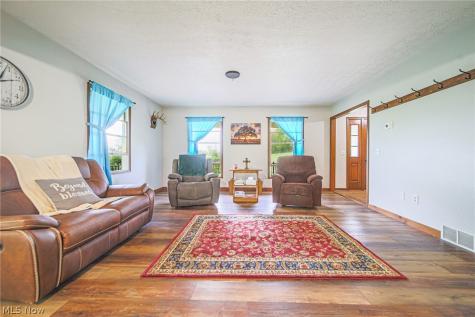 15157 Wynncrest Street SW Navarre OH 44662