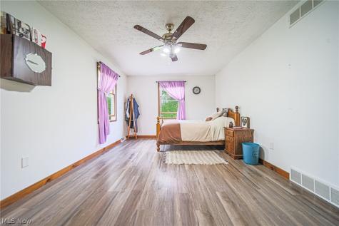 15157 Wynncrest Street SW Navarre OH 44662