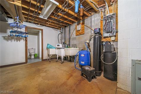 15157 Wynncrest Street SW Navarre OH 44662
