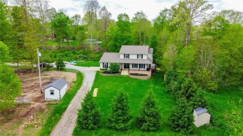 15157 Wynncrest Street SW Navarre OH 44662