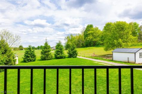 15157 Wynncrest Street SW Navarre OH 44662