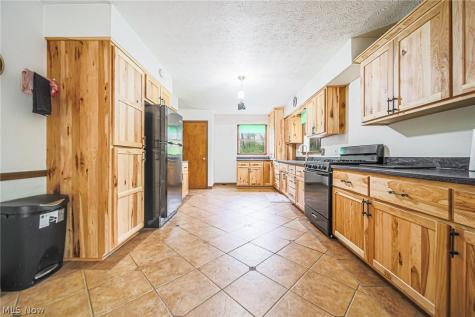 15157 Wynncrest Street SW Navarre OH 44662