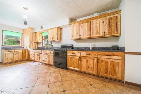 15157 Wynncrest Street SW Navarre OH 44662