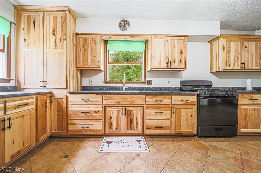 15157 Wynncrest Street SW Navarre OH 44662