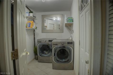 14065 Heatherwood Drive Brook Park OH 44142