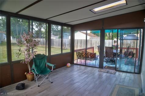 14065 Heatherwood Drive Brook Park OH 44142