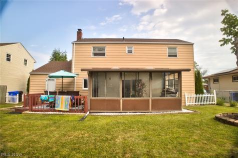 14065 Heatherwood Drive Brook Park OH 44142