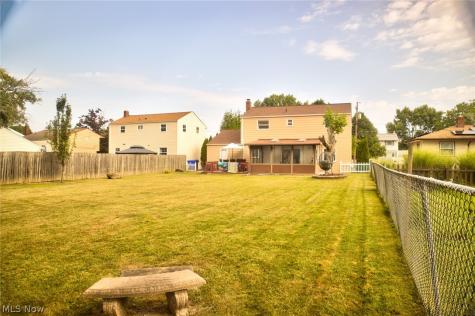 14065 Heatherwood Drive Brook Park OH 44142
