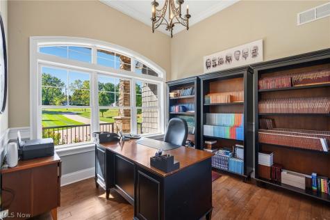 577 Lyonswood Drive Hinckley OH 44233