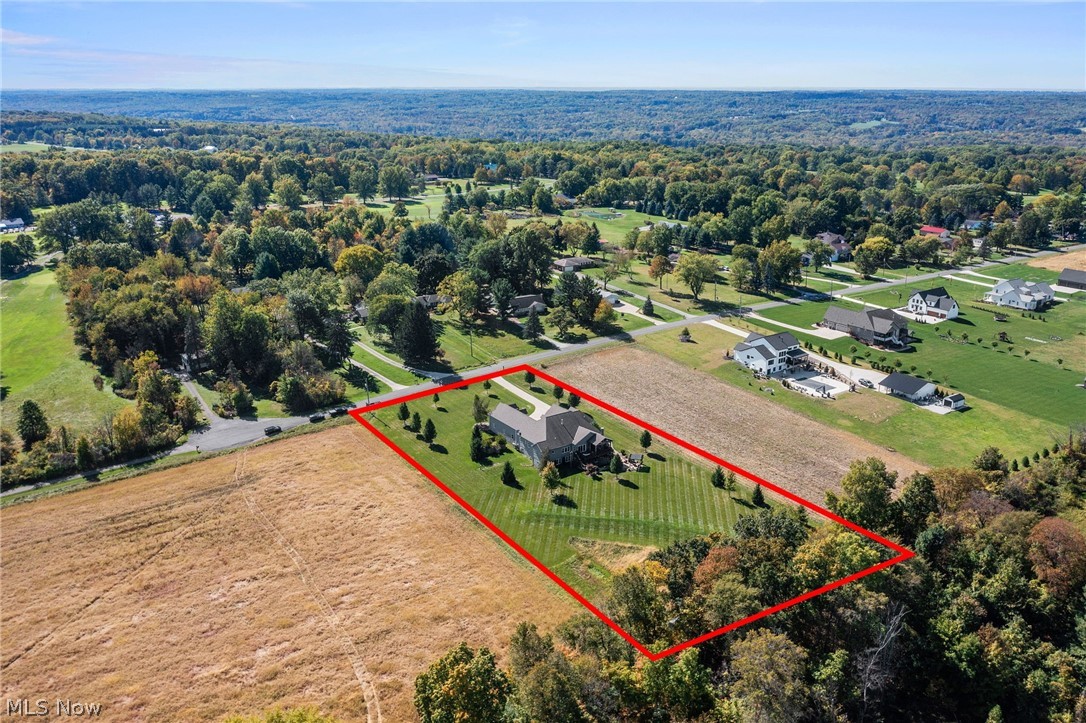 577 Lyonswood Drive Hinckley OH 44233