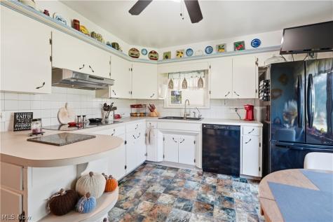 412 Church Street Doylestown OH 44230