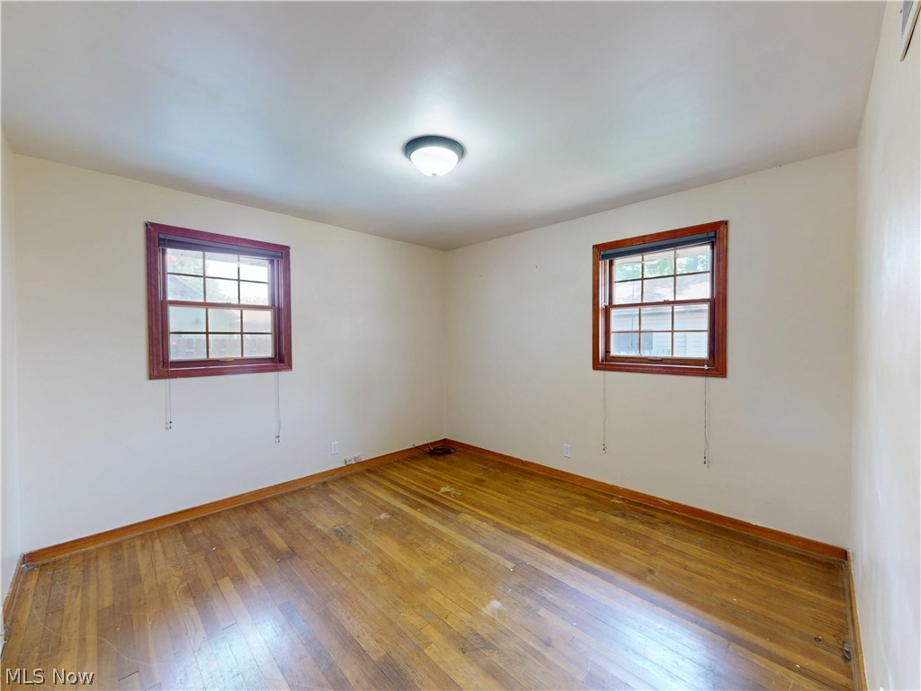 35952 Lakomis Drive Eastlake OH 44095