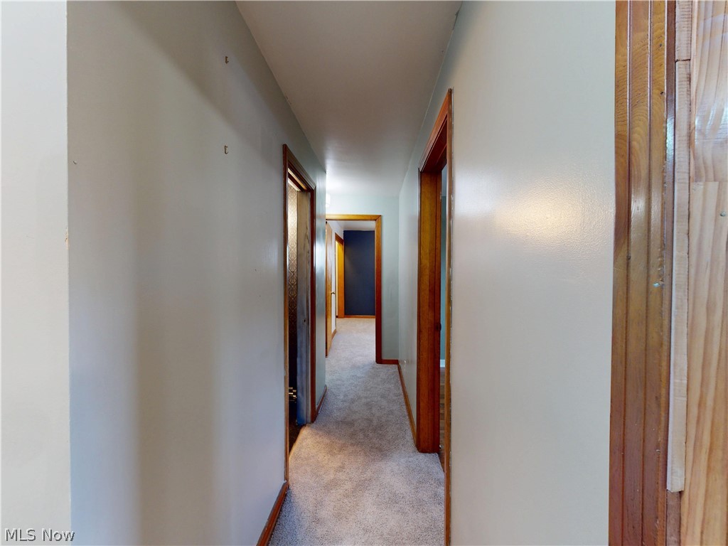 35952 Lakomis Drive Eastlake OH 44095