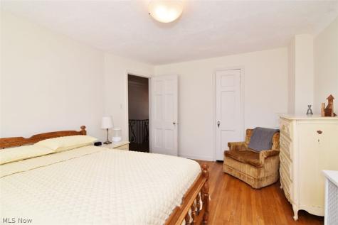 3027 Euclid Heights Boulevard Cleveland Heights OH 44118