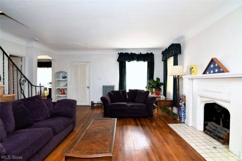 3027 Euclid Heights Boulevard Cleveland Heights OH 44118
