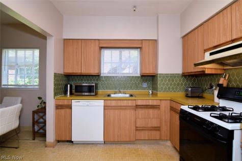 3027 Euclid Heights Boulevard Cleveland Heights OH 44118