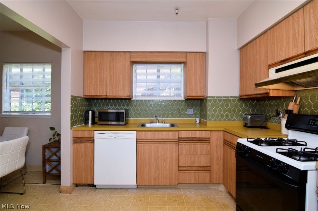 3027 Euclid Heights Boulevard Cleveland Heights OH 44118
