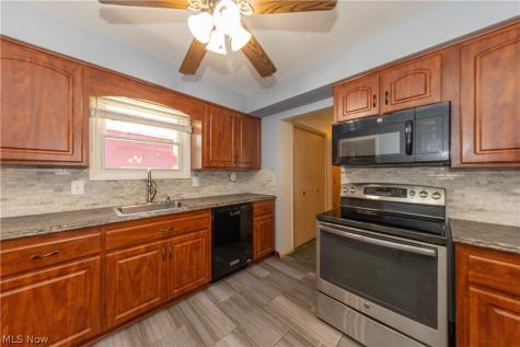 4632 Anderson Road South Euclid OH 44121