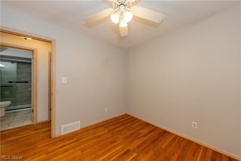 4632 Anderson Road South Euclid OH 44121