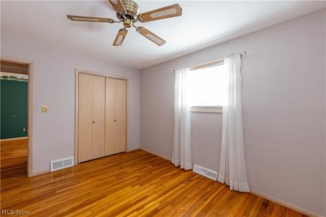 4632 Anderson Road South Euclid OH 44121