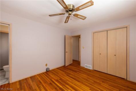 4632 Anderson Road South Euclid OH 44121