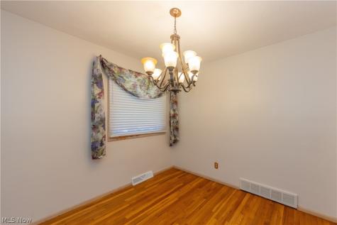 4632 Anderson Road South Euclid OH 44121